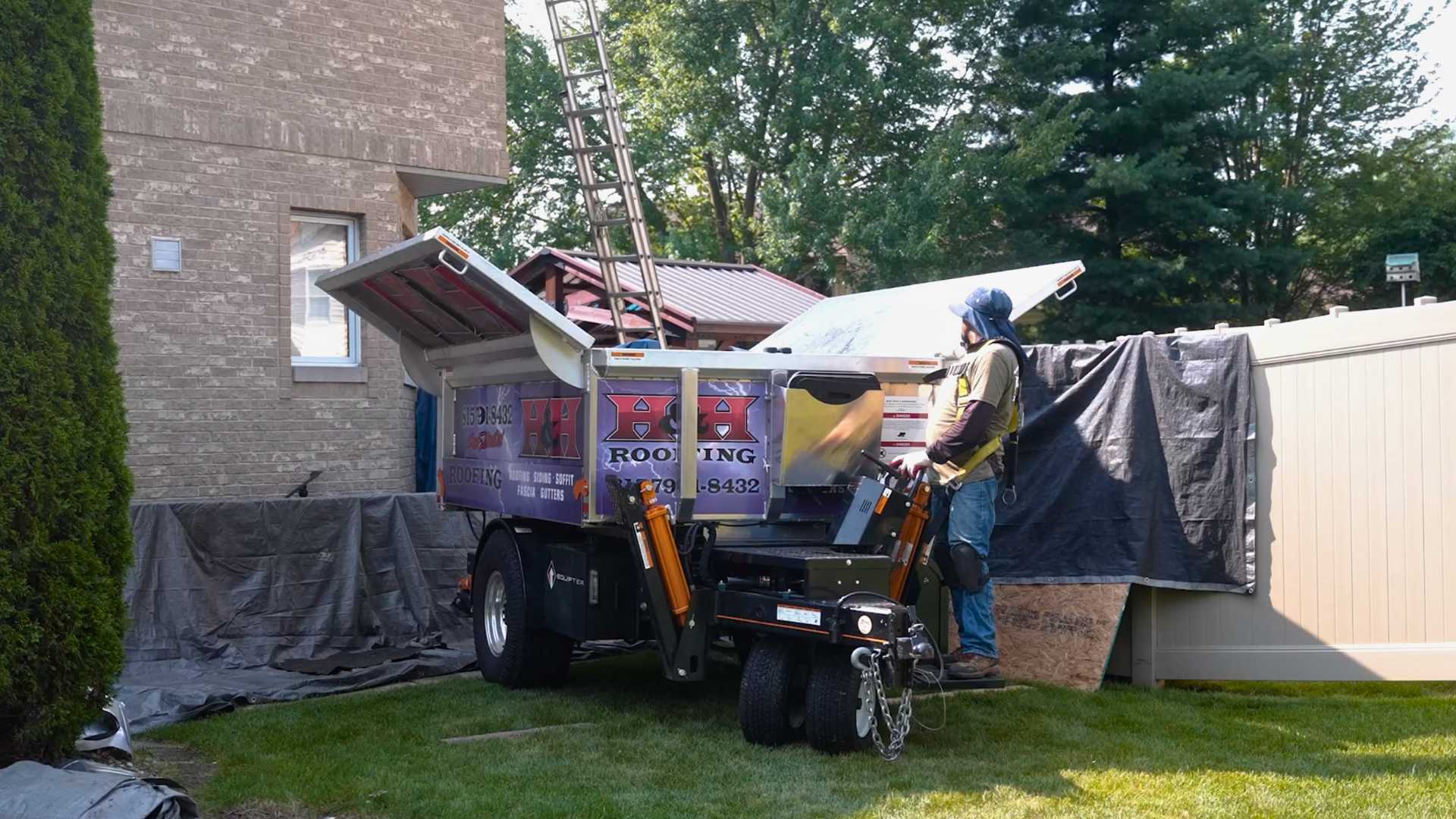 HH Roofing_Equipment_02